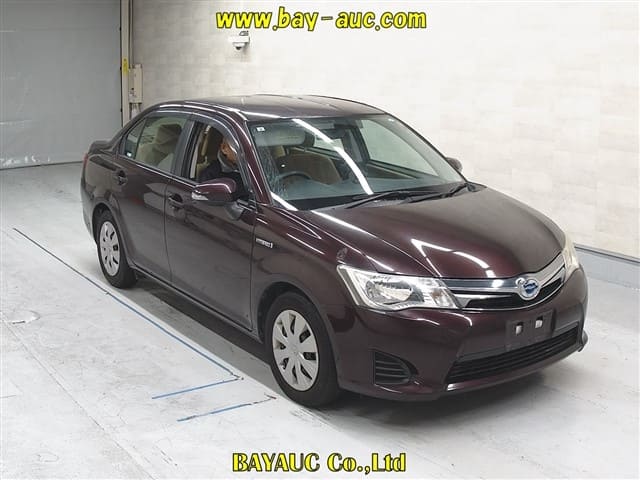 TOYOTA Corolla Axio