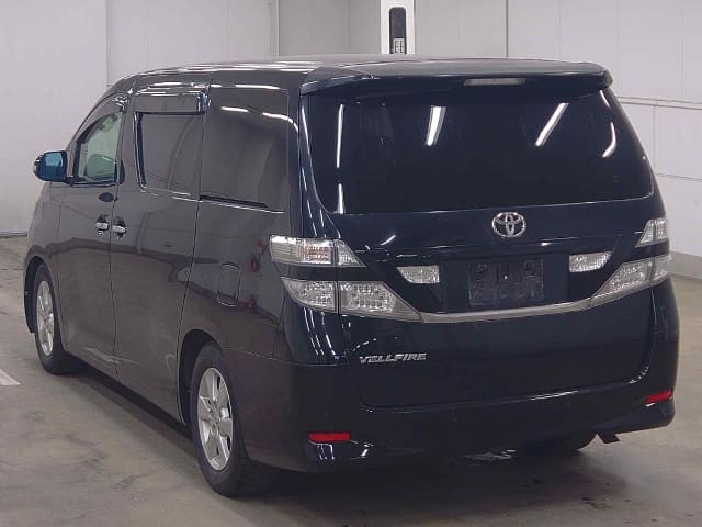 2010 TOYOTA Vellfire