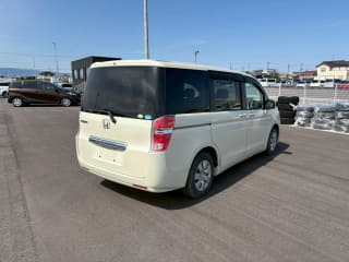 2010 HONDA Step WGN