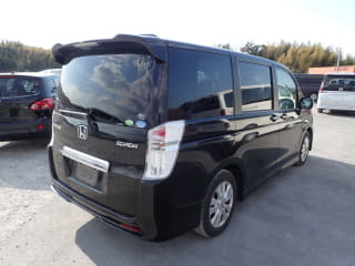 2010 HONDA Step WGN