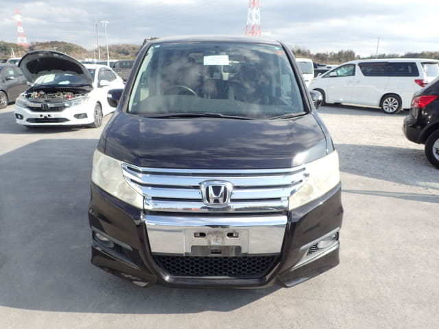 HONDA Step WGN thumbnail 8