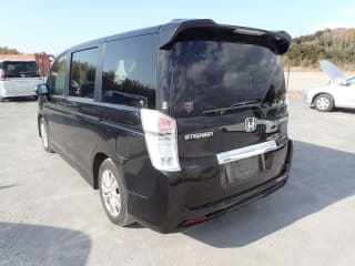 2010 HONDA Step WGN