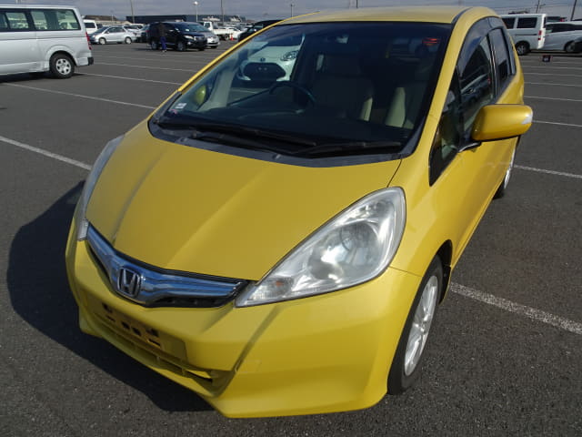2011 HONDA Fit Hybrid