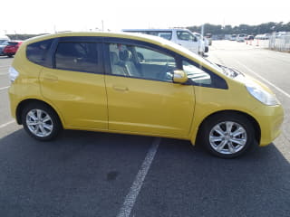 2011 HONDA Fit Hybrid