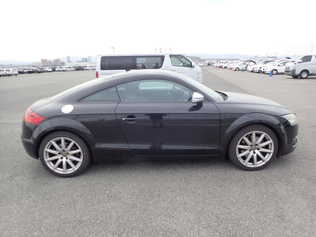 2009 AUDI TT