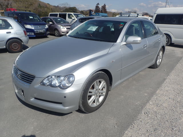 2004 TOYOTA Mark X