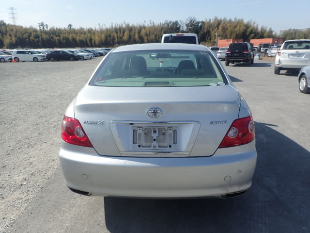 2004 TOYOTA Mark X