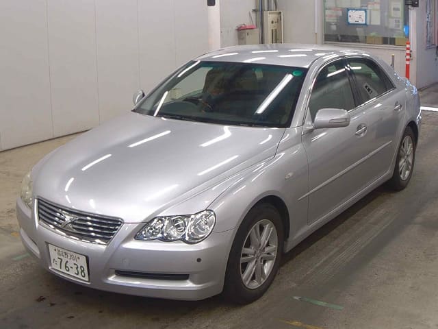 2004 TOYOTA Mark X