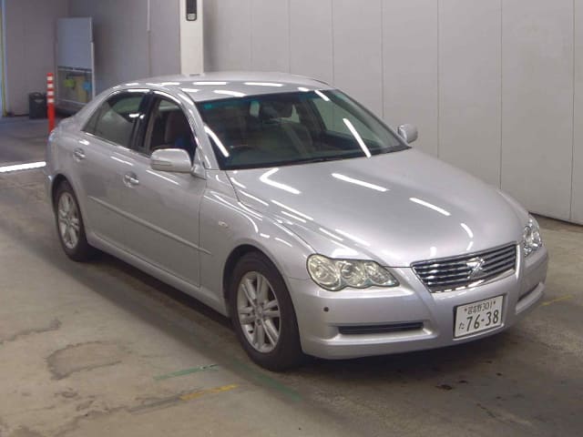 2004 TOYOTA Mark X