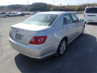 2004 TOYOTA Mark X