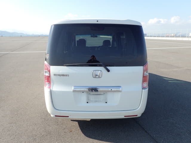 2010 HONDA Step WGN