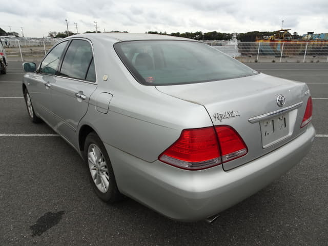 2005 TOYOTA Crown
