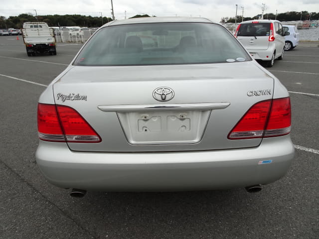 2005 TOYOTA Crown