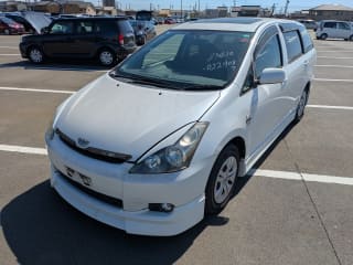 2005 TOYOTA Wish