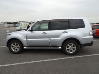 2009 MITSUBISHI Pajero
