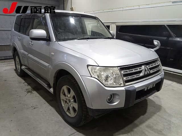 2009 MITSUBISHI Pajero