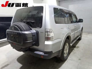2009 MITSUBISHI Pajero
