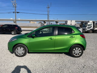 2010 MAZDA Demio