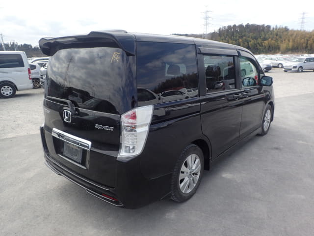 2010 HONDA Step WGN