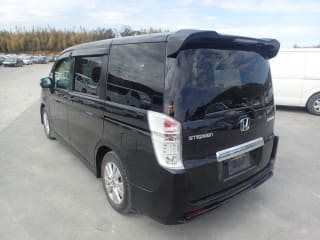 2010 HONDA Step WGN