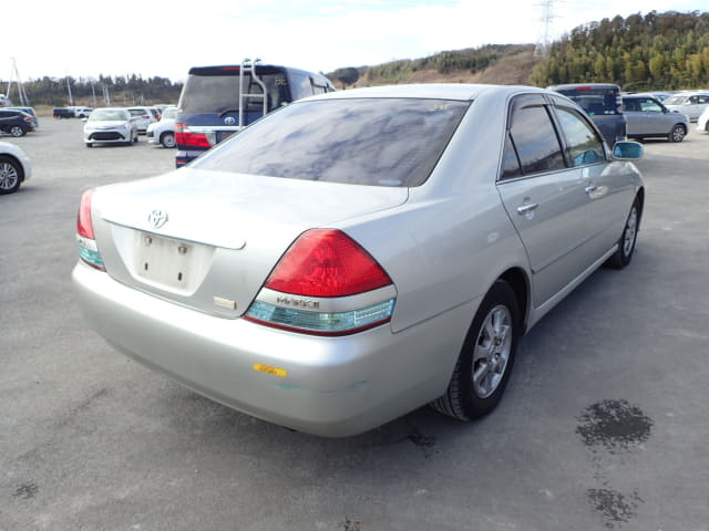 2002 TOYOTA Mark II