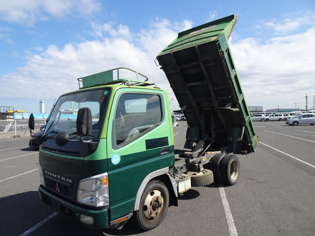 MITSUBISHI Canter]
