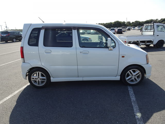 2001 SUZUKI Wagon R