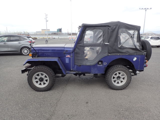 1988 MITSUBISHI Jeep