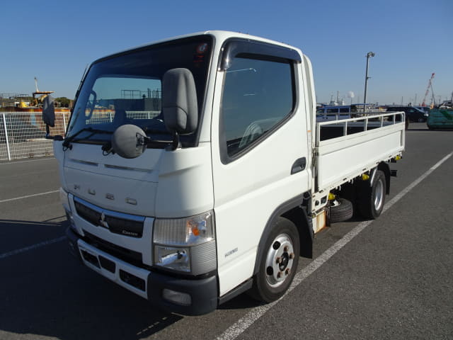 MITSUBISHI Canter]
