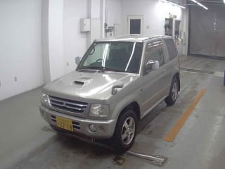 2005 MITSUBISHI Pajero Mini