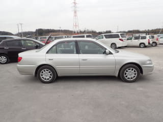 2000 TOYOTA Carina