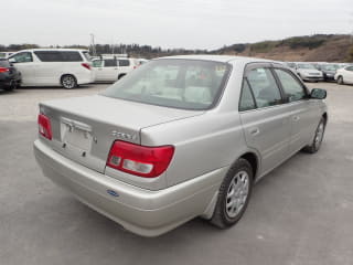 2000 TOYOTA Carina