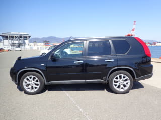 2010 NISSAN X-Trail