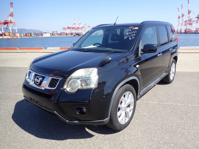 2010 NISSAN X-Trail