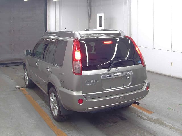 2006 NISSAN X-Trail