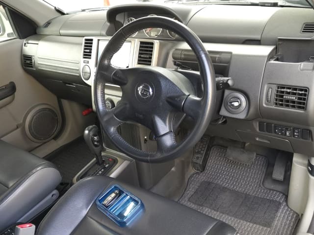 2006 NISSAN X-Trail