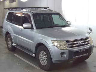 2010 MITSUBISHI Pajero