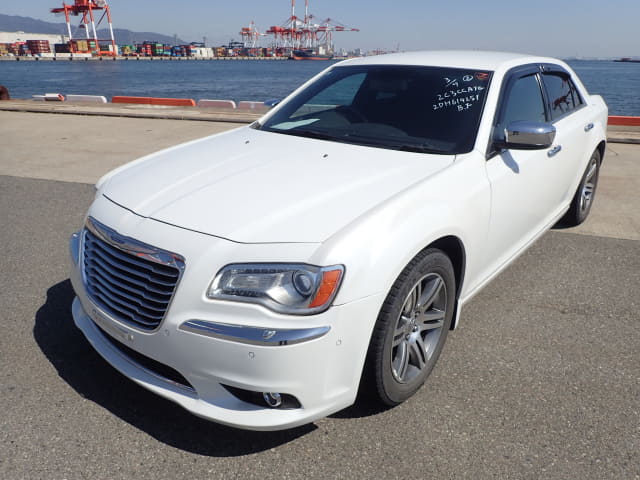 CHRYSLER 300