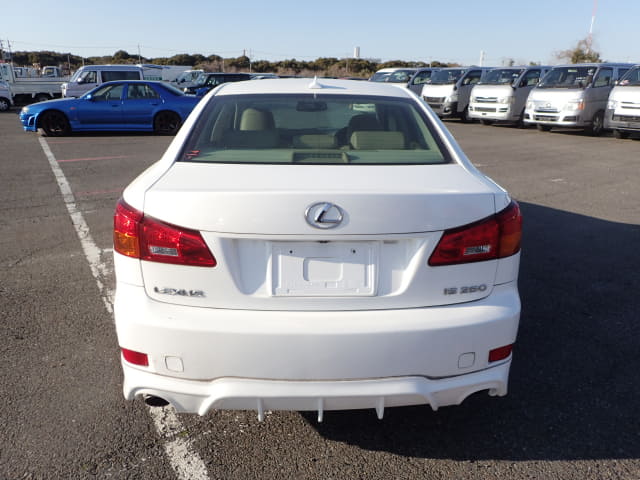 LEXUS IS thumbnail 62
