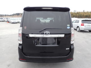 2009 TOYOTA Voxy