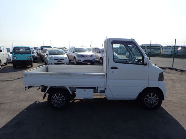 2002 MITSUBISHI Minicab Truck