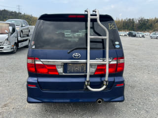 2005 TOYOTA Alphard