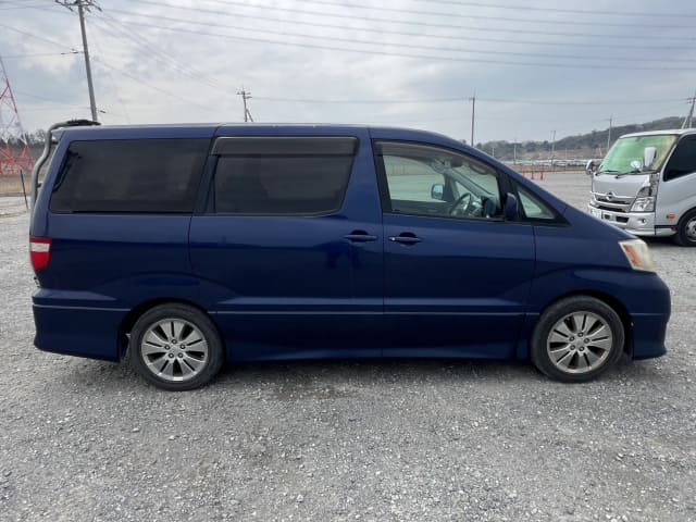 2005 TOYOTA Alphard