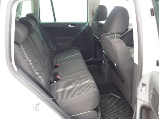 2011 VOLKSWAGEN Tiguan