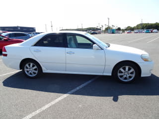 2001 TOYOTA Mark II