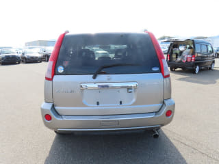 2004 NISSAN X-Trail