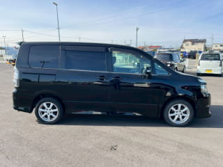 2008 TOYOTA Voxy