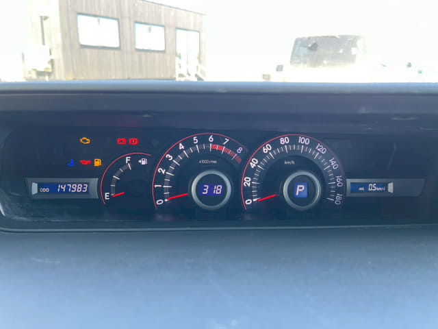 TOYOTA Voxy thumbnail 66