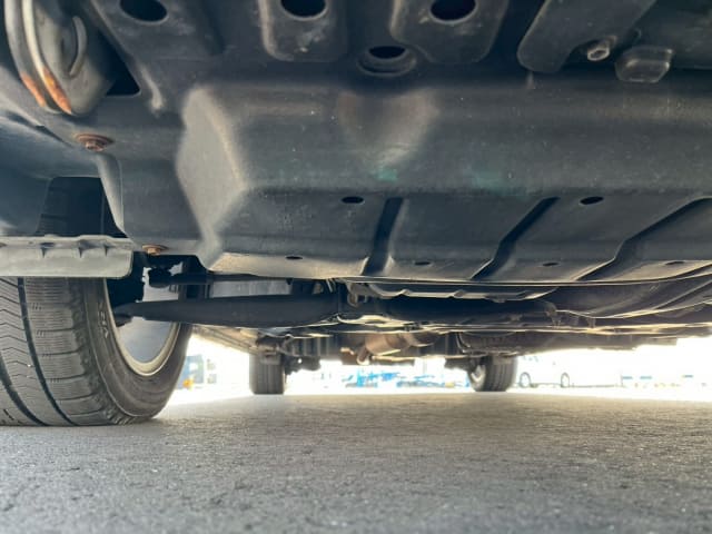 TOYOTA Voxy thumbnail 13