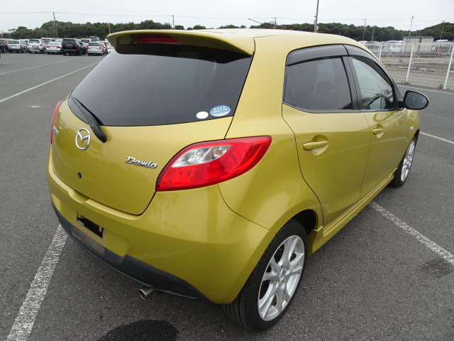 2008 MAZDA Demio